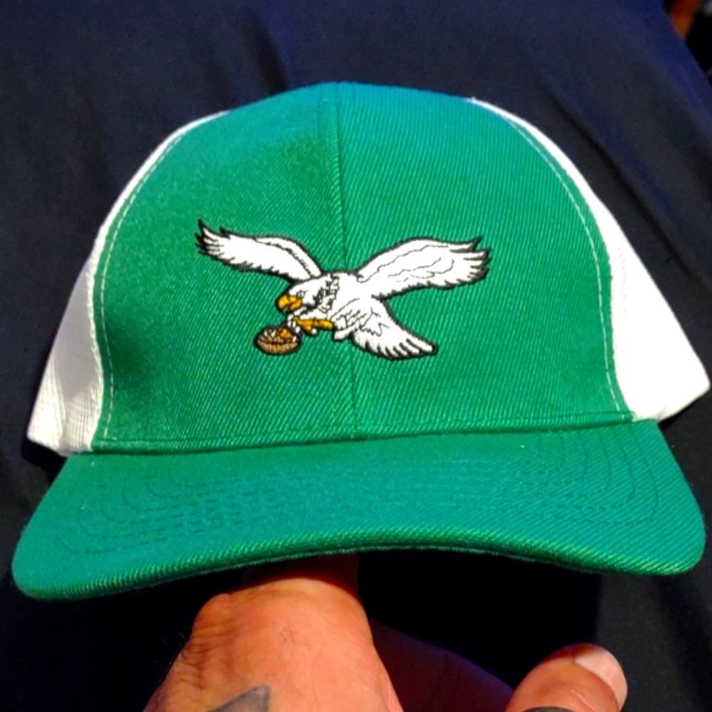 COPY - Philadelphia Eagles x Crown Royal,Kelly Green,Trucker, NWT, Snapback, Un…